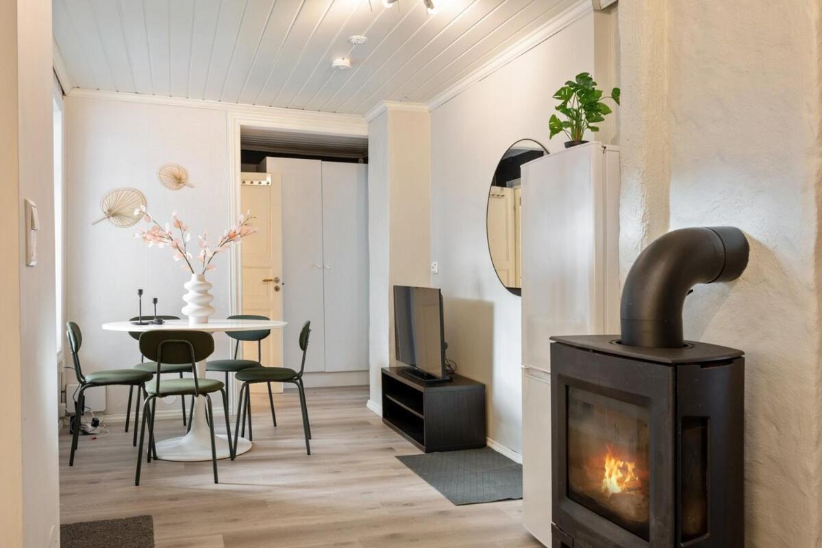 Cozy Hideaway With Private Balcony And Self Check In Lejlighed *