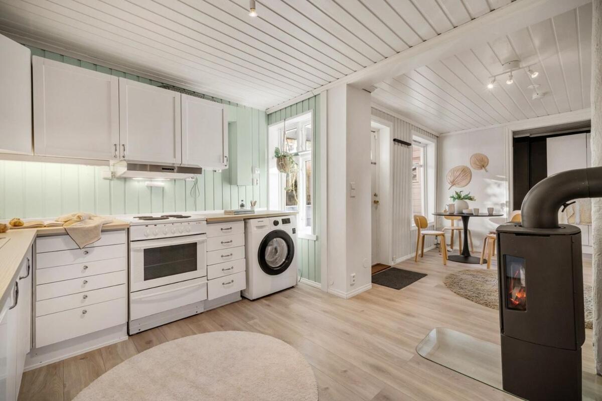 Lejlighed Cozy Hideaway With Private Balcony And Self Check In